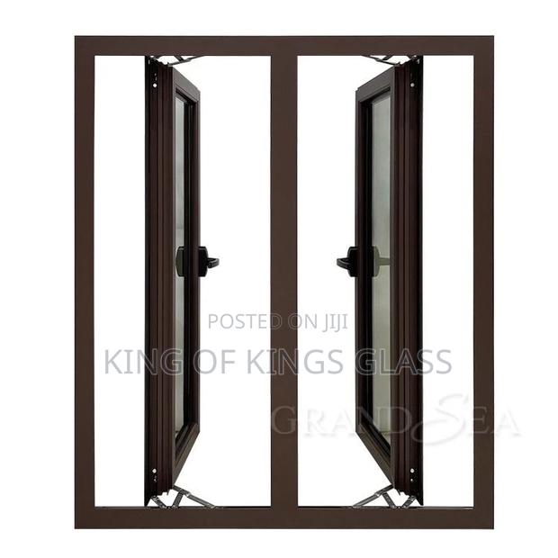 Casement Windows · Photo 3