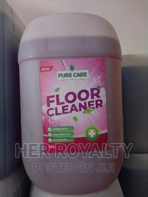 Pure Care Floor Cleaner · Photo 2