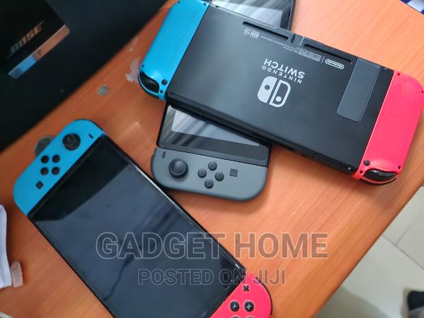 Nintendo Switch Normal Used photo 6