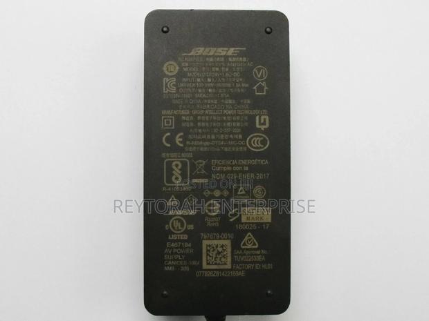 Bose Smart Soundbar 500 Power Adapter photo 2