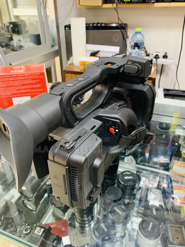 Professional Panasonic Ux180 Video Camera · Photo 3