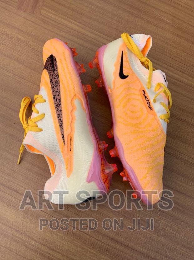 Nike Phantom GT Boot · Photo 3