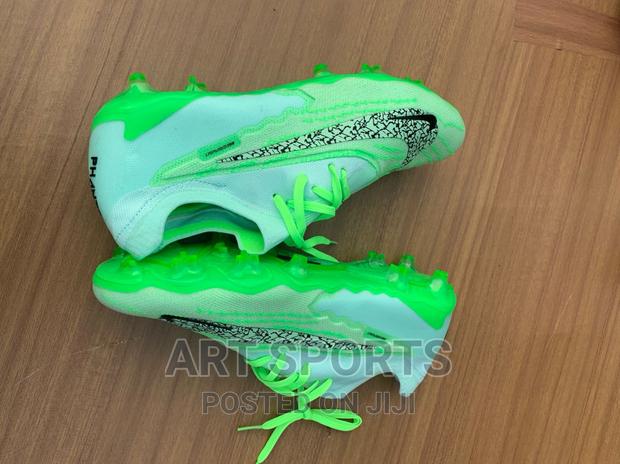 Nike Phantom Boot · Photo 4