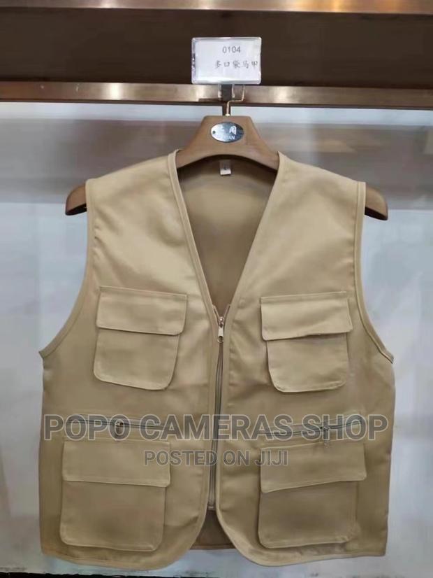 Photographer Vest · Photo 4