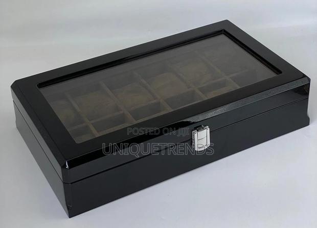 12 Slot Watch Box Organizer · Photo 4