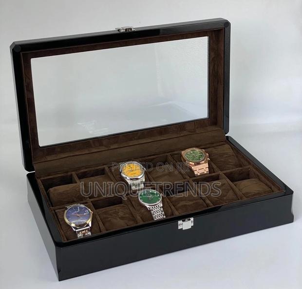 12 Slot Watch Box Organizer · Photo 3