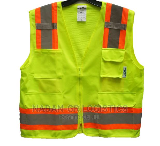 Hi Vis Safety/Reflective Vest · Photo 3