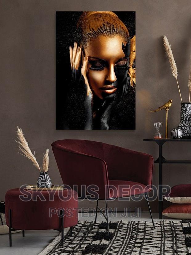 Wall Canvas · Photo 2