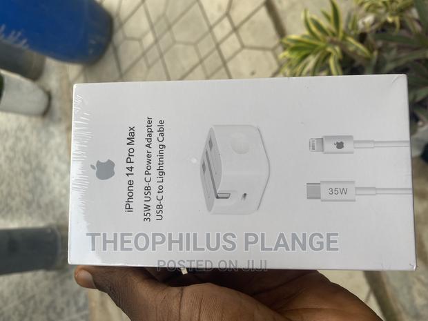 Original 3pin iPhone Charger · Photo 3