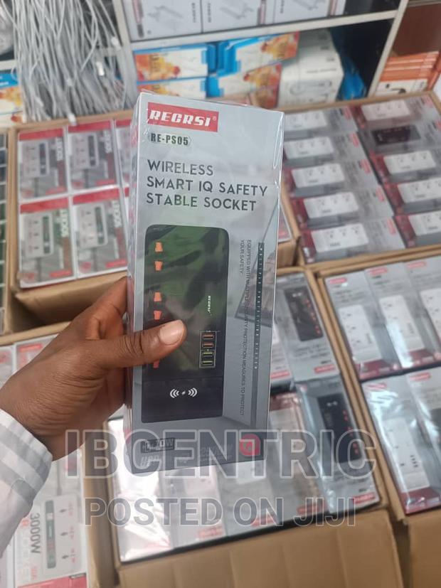 Wireless Smart IQ Safety Socket photo 4