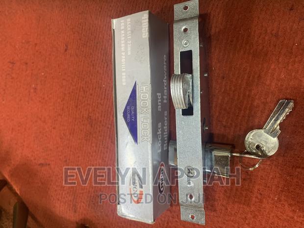 Mico Hook Lock · Photo 4