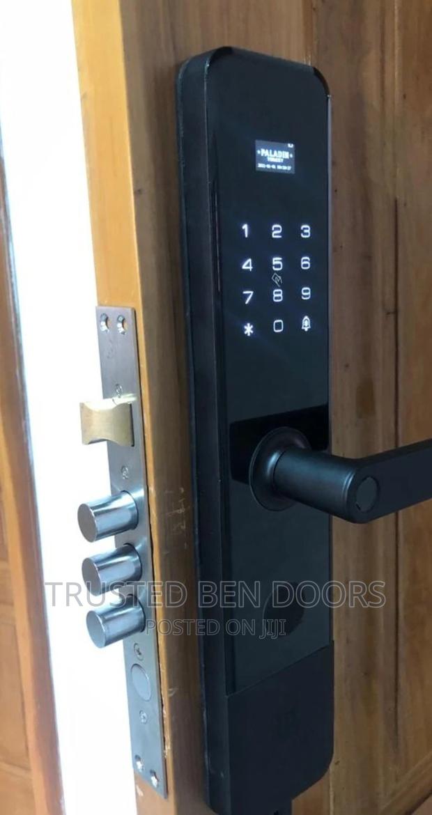 Paladin Turkey Biometric Smart Lock for Doors · Photo 2
