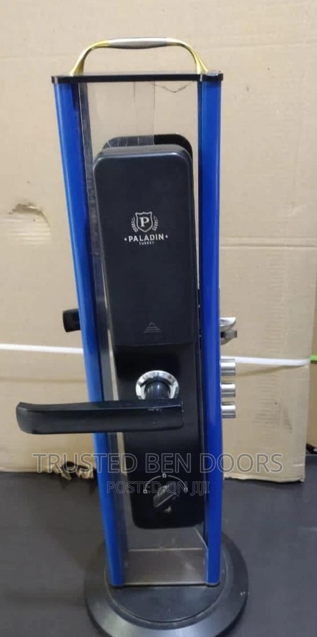 Durable Paladin Turkish Smartlocks for All Weather · Photo 2