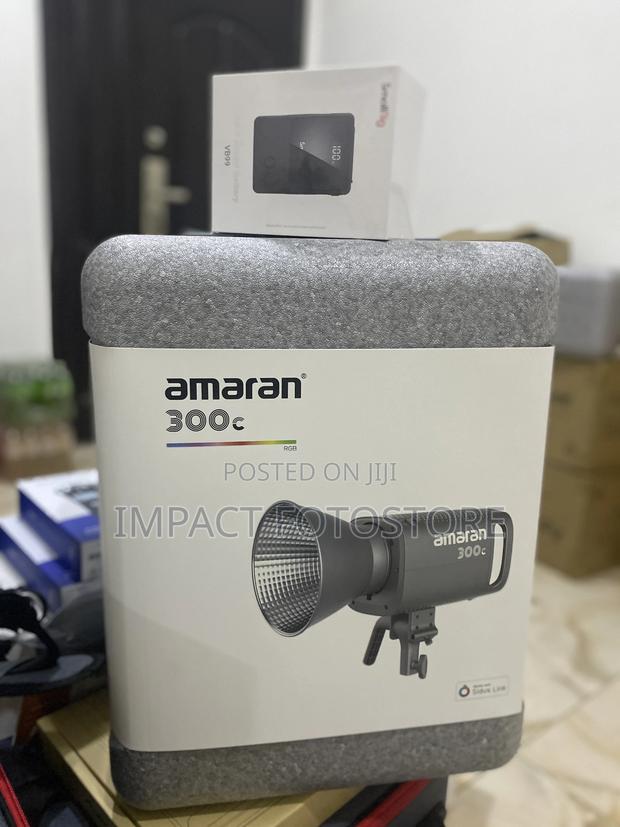 Amaran 300c RGB Led Monolight · Photo 3