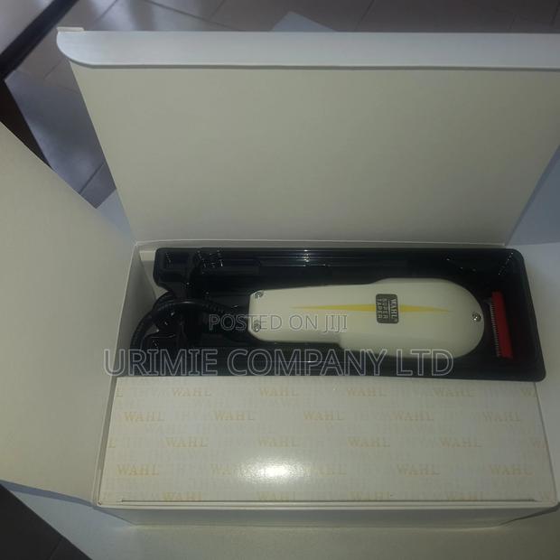 WAHL Professional Vibratory Hair Cllipper · Photo 3