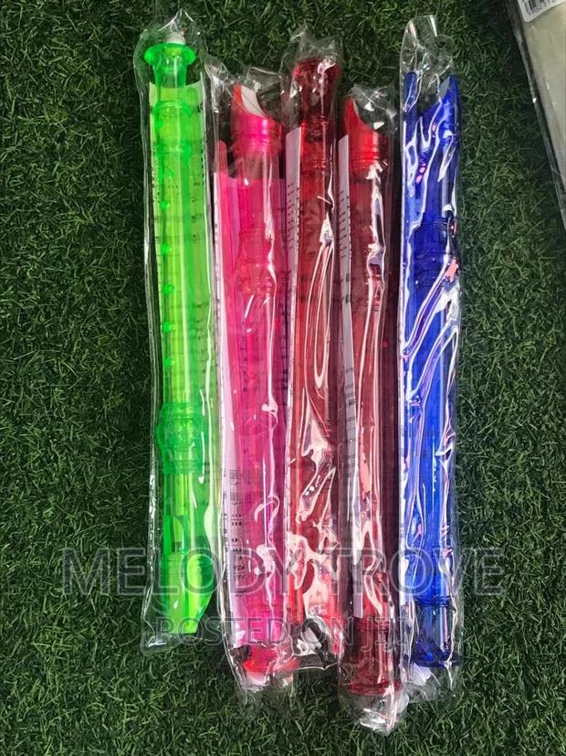 Plastic Flutes · Photo 2