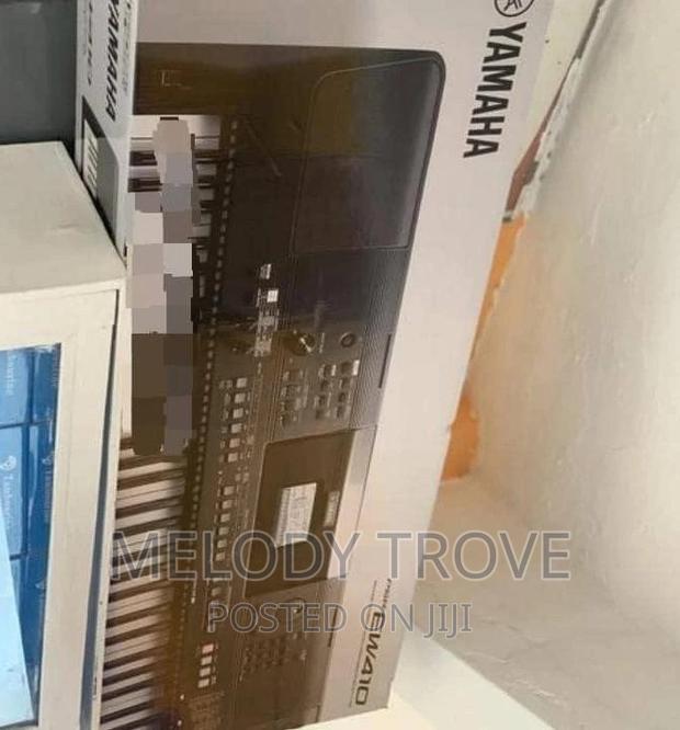 Yamaha PSR-EW410 76-Key Keyboard Synthesizer · Photo 4