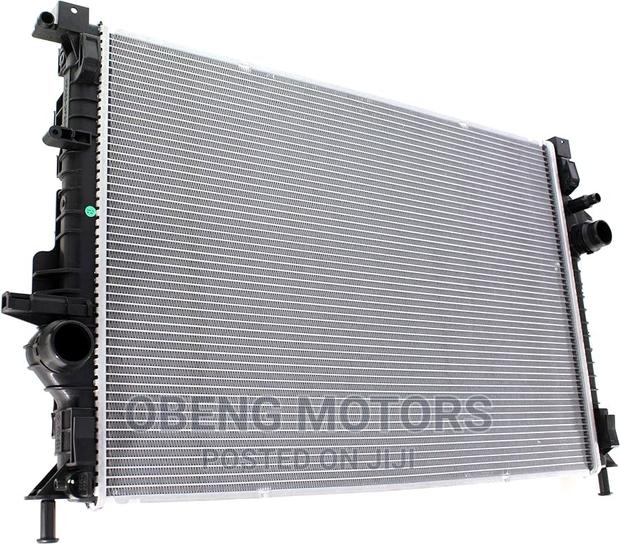 Radiator / Water Tank for All Cars, High Quality Original photo 2