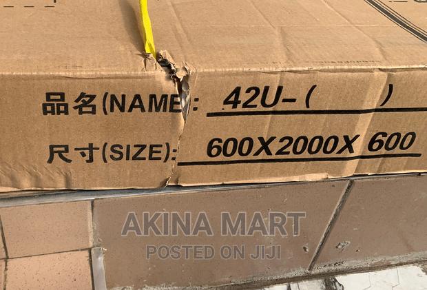42u Rack Cabinet 600x600 photo 2