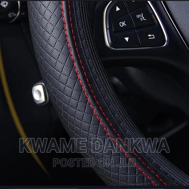 Fiber Skin Full Steering Wheel Cover photo 7