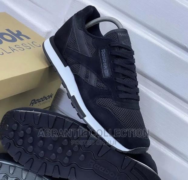Reebok Classic Sneaker · Photo 4