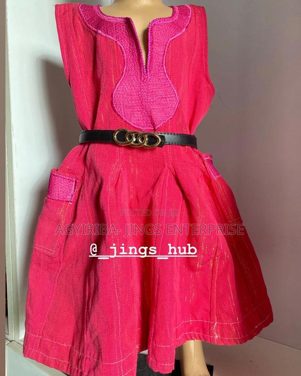 Kids Smock Dress · Photo 3