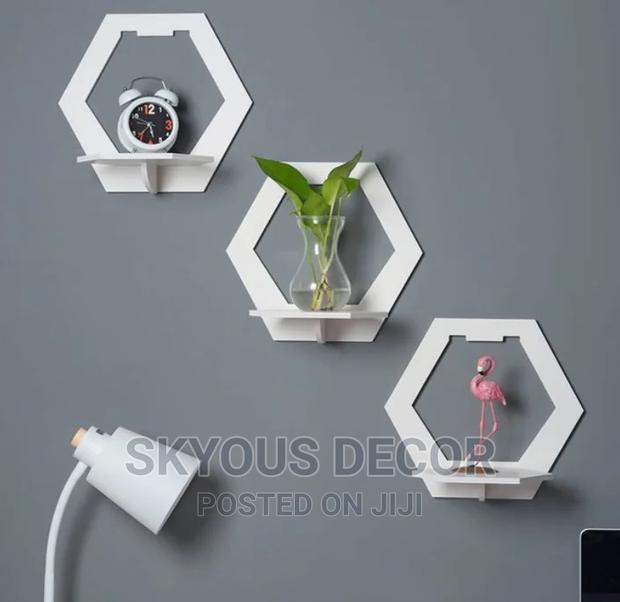 Wall Shelves · Photo 2