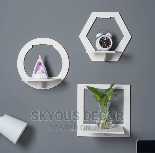 Wall Shelves · Photo 2