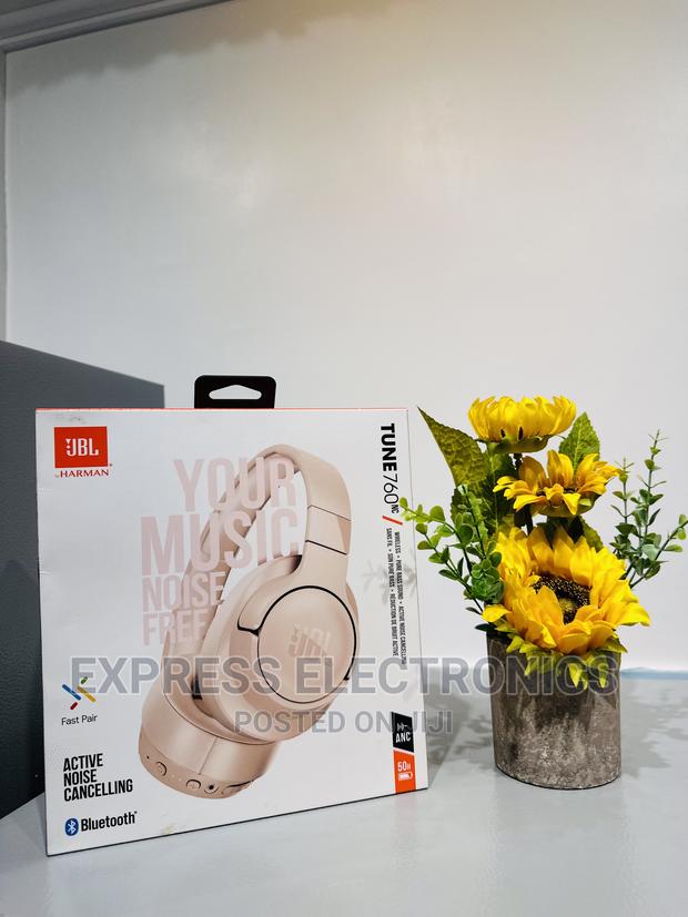 JBL Tune 760NC Noise-Canceling Wireless Over-Ear Headphones · Photo 2