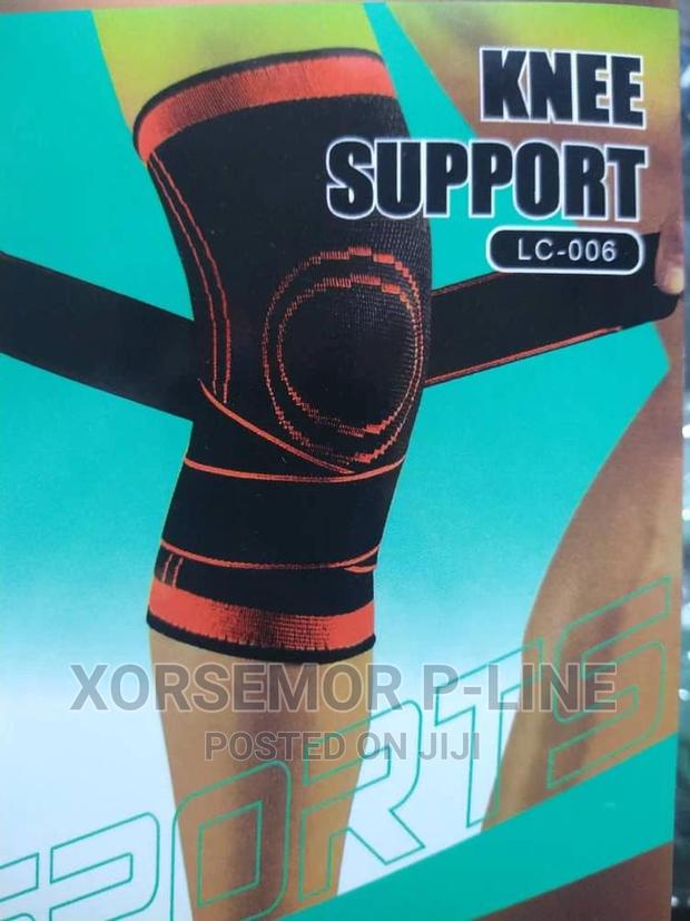 LC-006 Cooper Knee Support · Photo 4