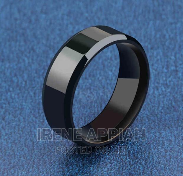Unisex Black Rings · Photo 3