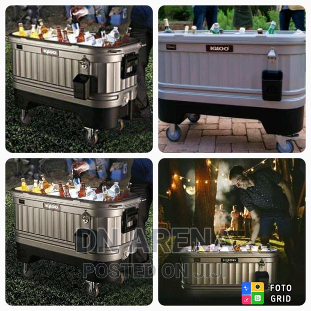 125 Quart Igloo Party Bar With Light and Wheel photo 2