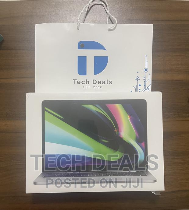 New Laptop Apple MacBook Pro 2022 M2 8GB Apple M2 SSD 512GB