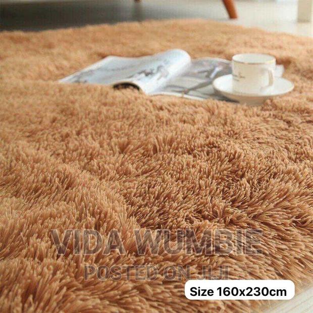 "Fluffy Carpets Available in Various Colors and Sizes!" (160/230cm) · Photo 2