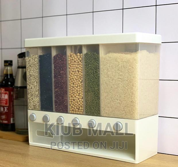 Grain Dispenser · Photo 4
