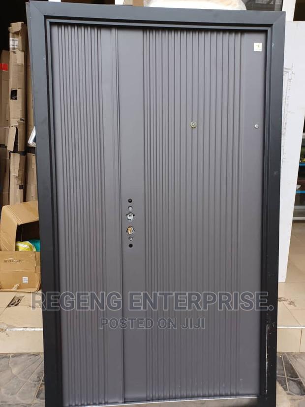 Paladin Special Anti-Rust Security Door · Photo 2