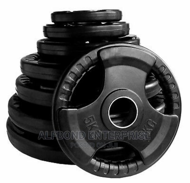 Olympic Black Rubber Coated Weight · Photo 2