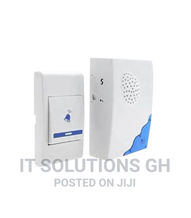 Wireless Doorbell With Batteries White Bell · Photo 2