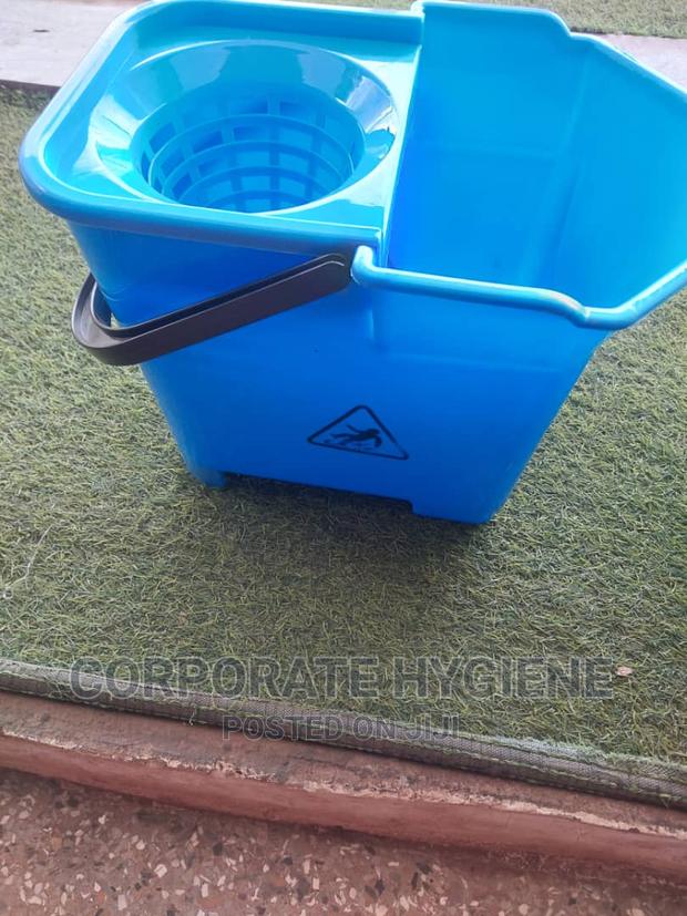 Mop Bucket photo 3