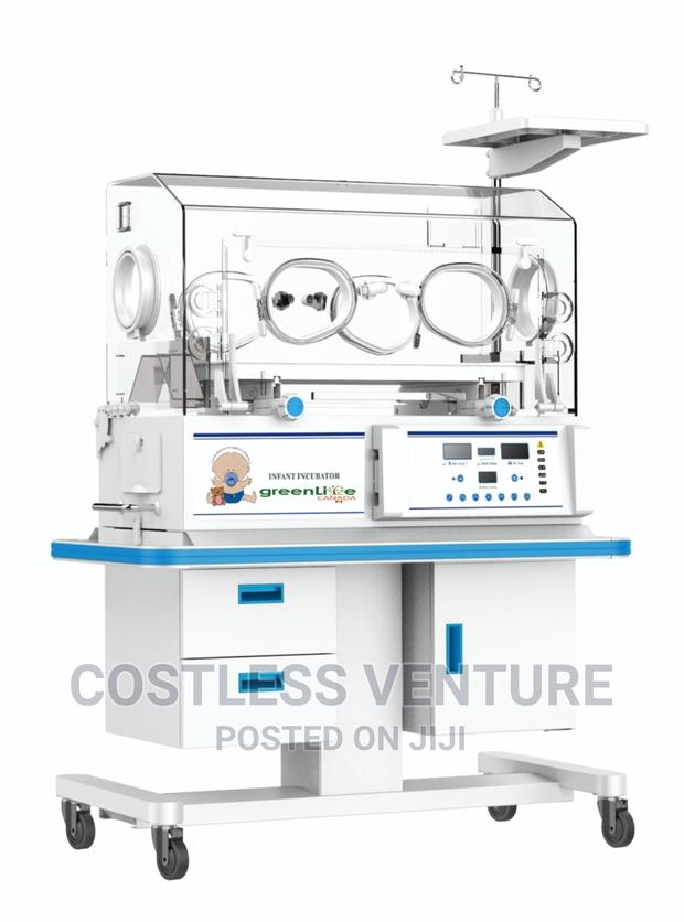 Greenlife Baby Incubator BIN-3000B(B) · Photo 2