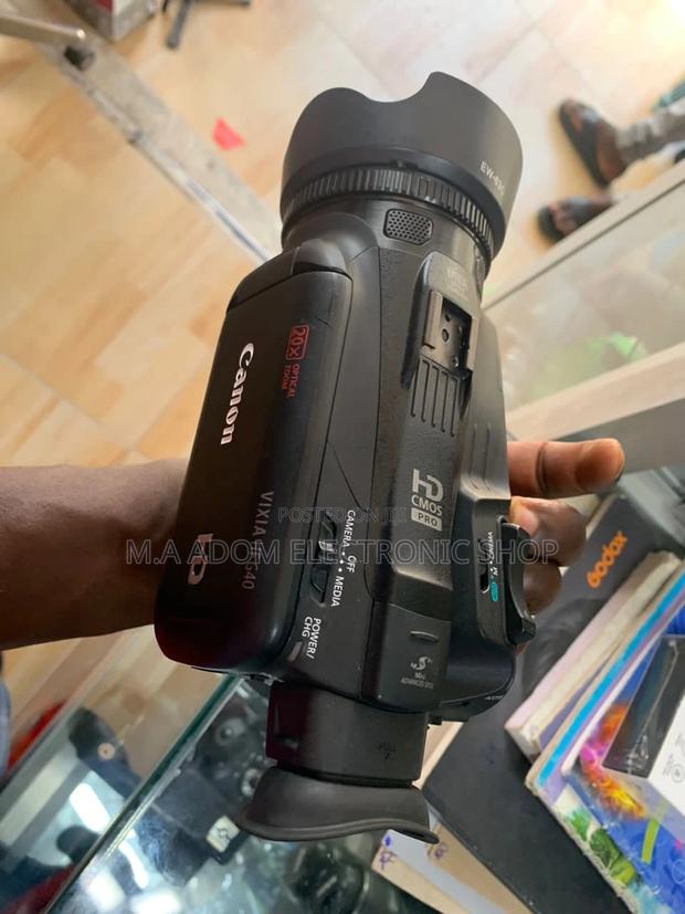Brand New Canon Full HD VIXIA HF G40 Camcorder · Photo 2