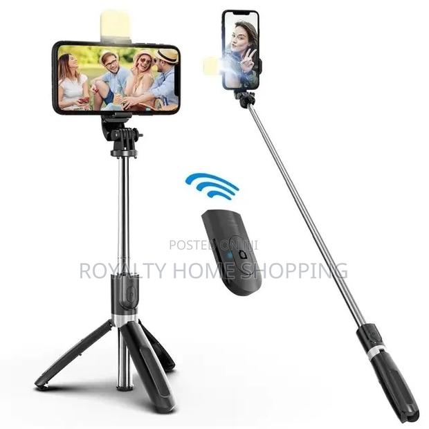 Multi Functional Selfie Stick With Remote Control photo 2