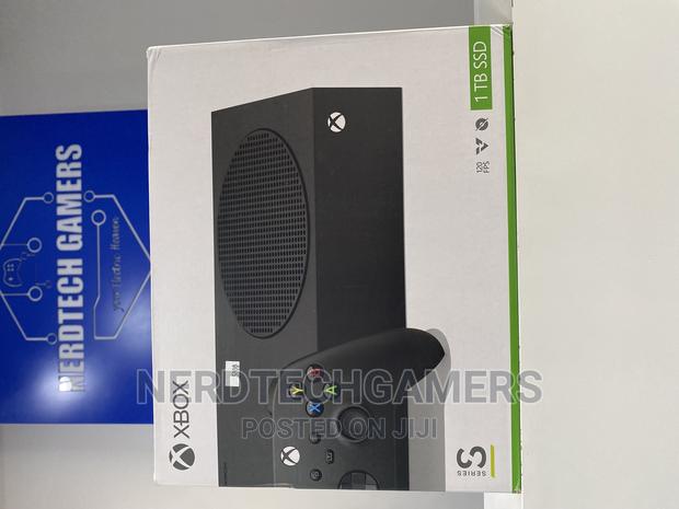 Xbox Series S –512gb SSD All-Digital Gaming Console · Photo 4