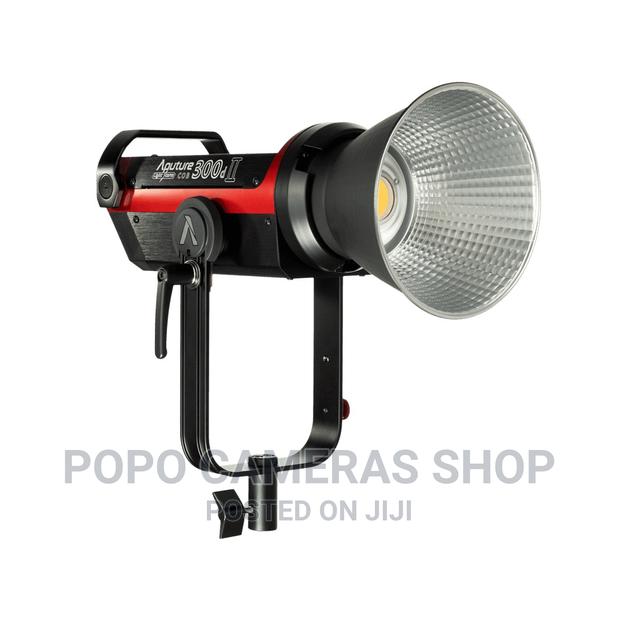 Aputure 300D Ii LED Light · Photo 2