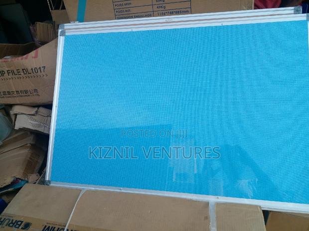 Bulleting Board 2*3ft photo 2