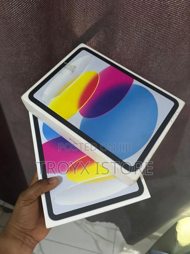 New Apple iPad (2022) 64 GB Silver