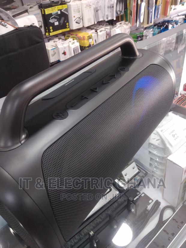 Bluetooth Speakers photo 3