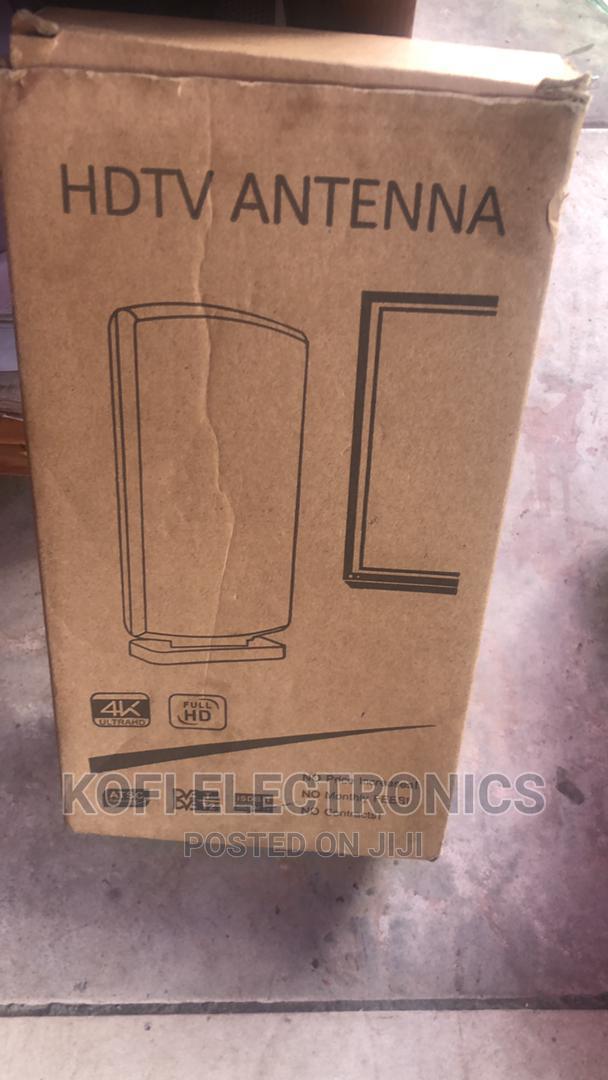 Multidirectional Indoor Antenna · Photo 3