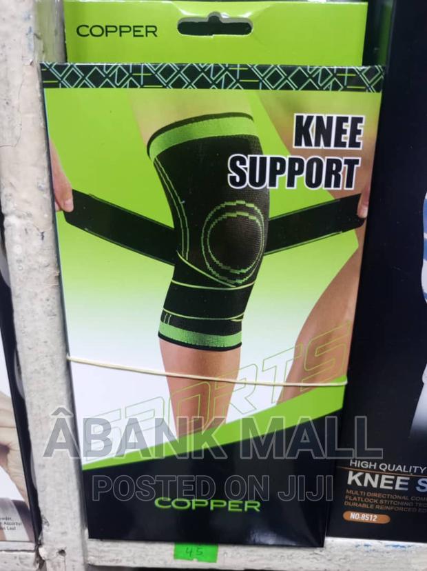Knee Support · Photo 2