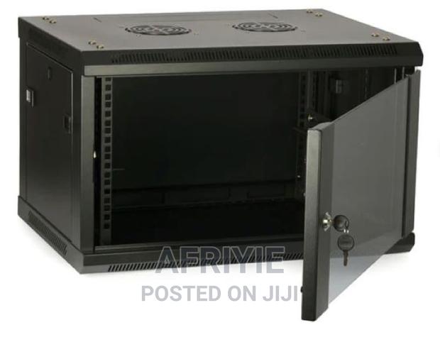 6u Network Cabinet · Photo 2